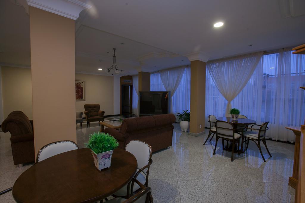 Grande Hotel Гуарапуава Экстерьер фото